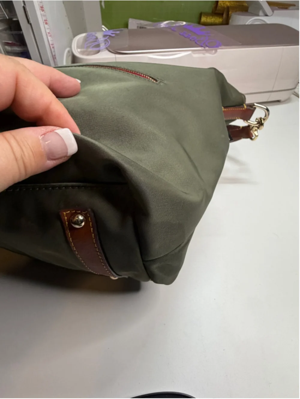 Dooney & Bourke this pre
